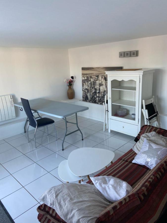 Bel Appartement Chez Particulier Calme Et Piscine รัวย็อง ภายนอก รูปภาพ